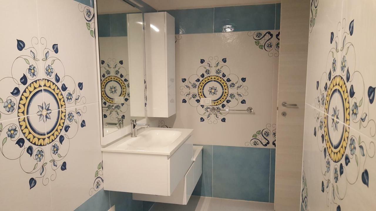 La Dimora di Maja Apartment Pescara Bagian luar foto