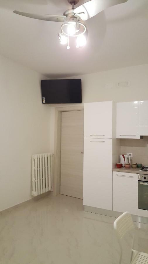 La Dimora di Maja Apartment Pescara Bagian luar foto