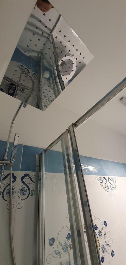 La Dimora di Maja Apartment Pescara Bagian luar foto